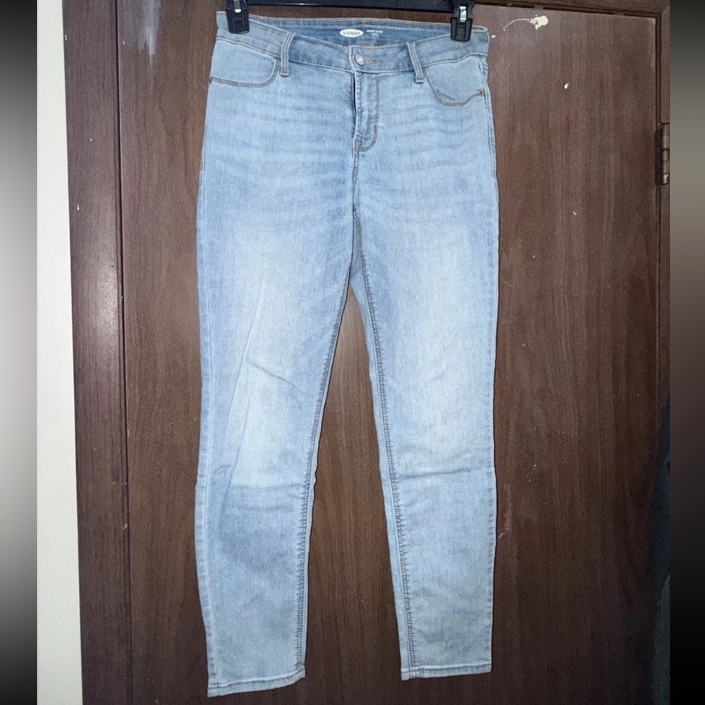 Old Navy Women's Light Blue Super Skinny Jeans Size 6 (Pre-Owned)